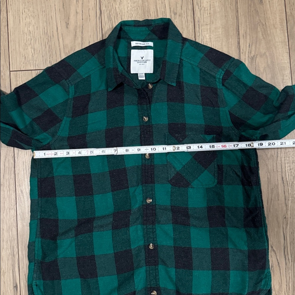 American Eagle Outfitters Boyfriend Fit Green and Black Button Down Women’s M - Picture 5 of 9